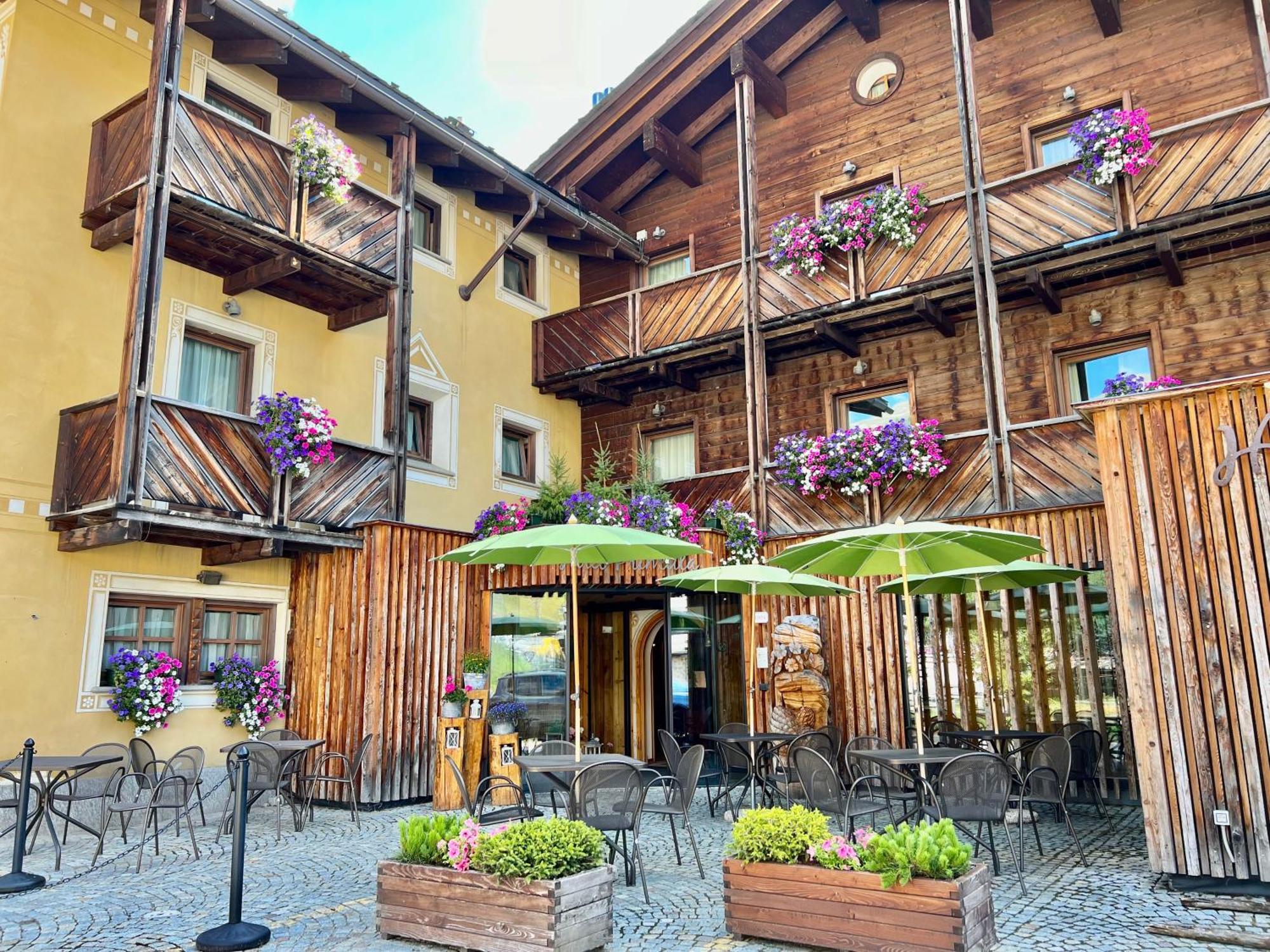 Hotel Primula Livigno Ngoại thất bức ảnh